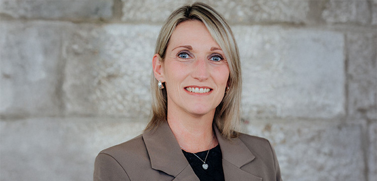 Verena Demir, Verwaltung